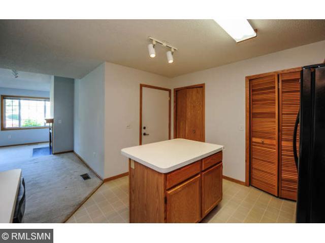 1982 Ruby Ct N, Saint Paul, MN 55122 photo 10