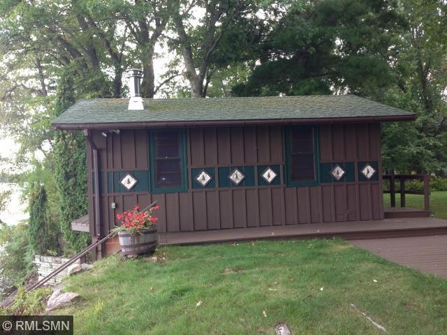 952 38th St NW, Hackensack, MN 56452 photo 2