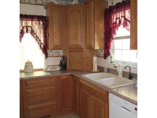 220 3rd St E, Hector, MN 55342 photo 6