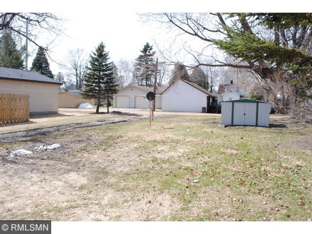 817 NE 7th Ave NE, Brainerd, MN 56401 photo 2