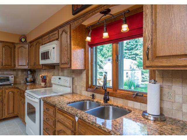 7240 Main St, Hugo, MN 55038 photo 8