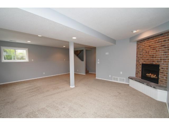 10642 Maple Ln E, Rogers, MN 55374 photo 11