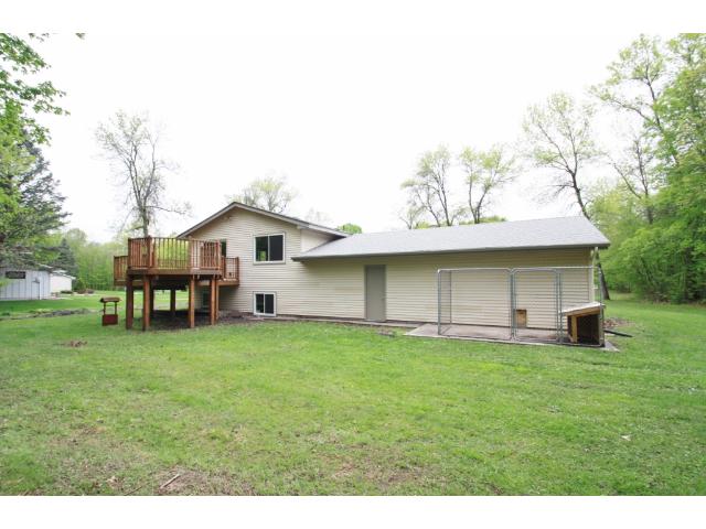 10642 Maple Ln E, Rogers, MN 55374 photo 2