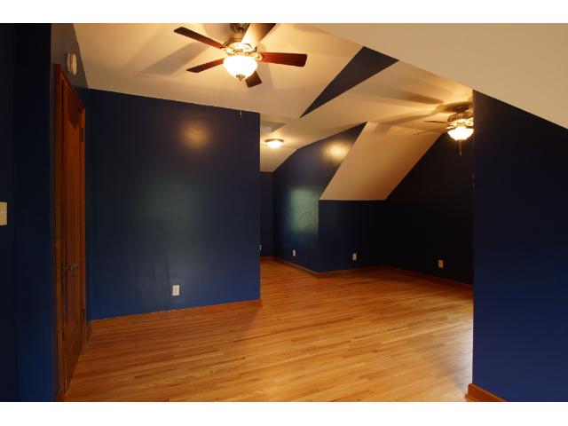 30680 Maple St, Lindstrom, MN 55045 photo 9