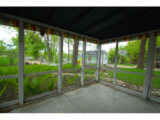 30680 Maple St, Lindstrom, MN 55045 photo 5