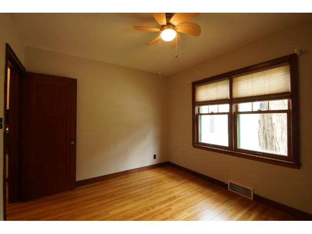 30680 Maple St, Lindstrom, MN 55045 photo 7