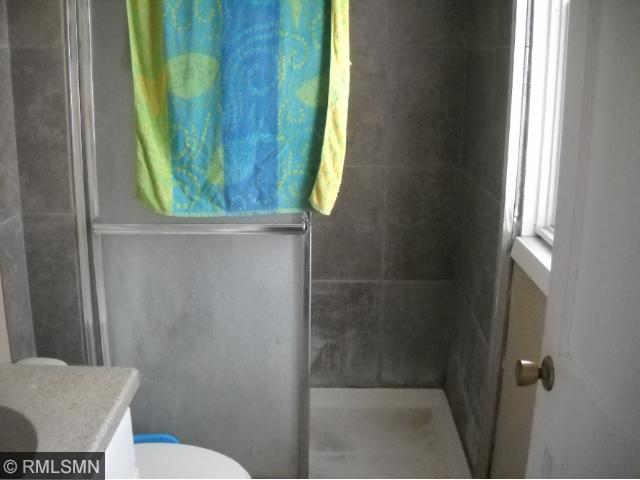 610 5th St NE, Montgomery, MN 56069 photo 5