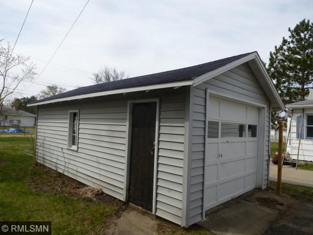 612 Second St W, Park Rapids, MN 56470 photo 4