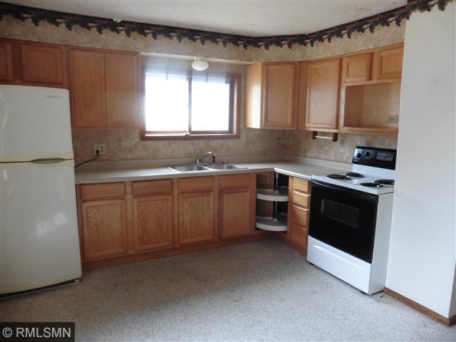 612 Second St W, Park Rapids, MN 56470 photo 5