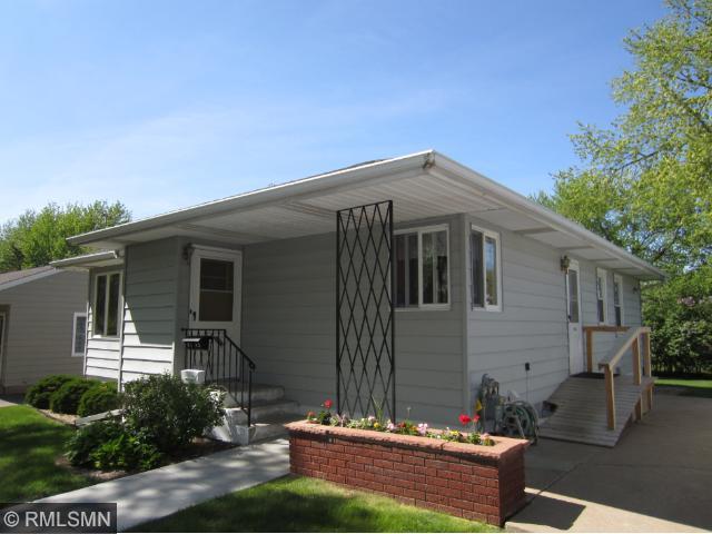 2143 4th St E, Saint Paul, MN 55119 photo 1