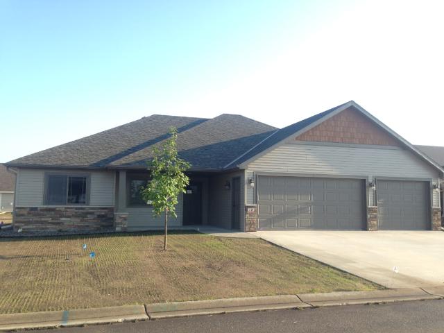 140 Glenview Loop, Saint Cloud, MN 56303 photo 1