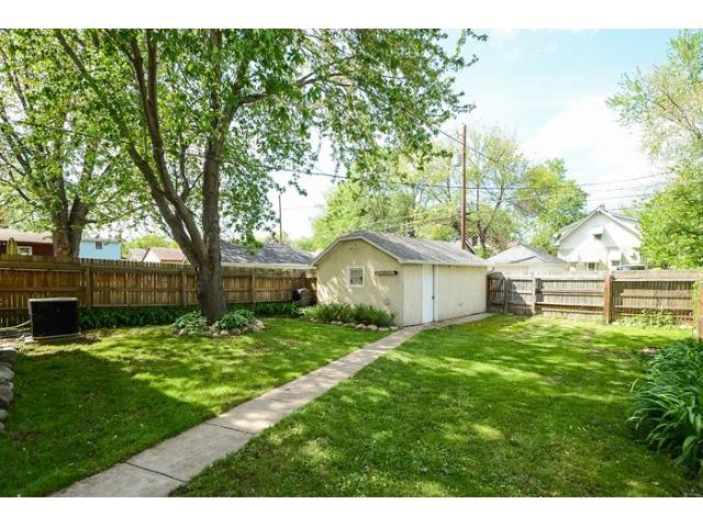 1095 Geranium Ave E, Saint Paul, MN 55106 photo 6