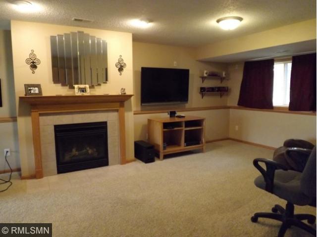 607 10th St, Clearwater, MN 55320 photo 7