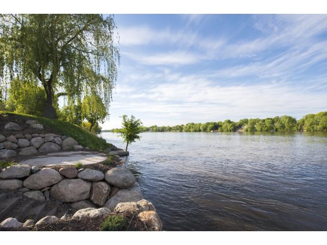 905 Bradford Ave N, Champlin, MN 55316 photo 1