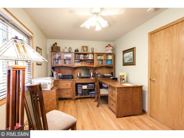 718 Summer Ln, Eagan, MN 55123 photo 11