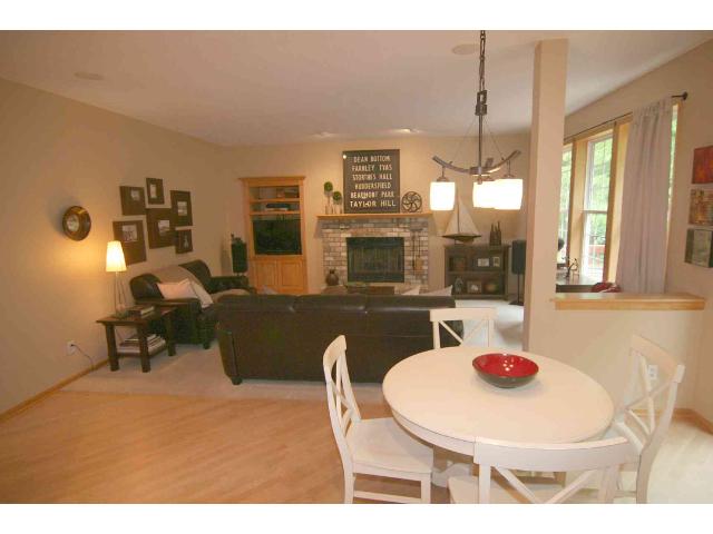 2746 Simons Dr, Chaska, MN 55318 photo 6