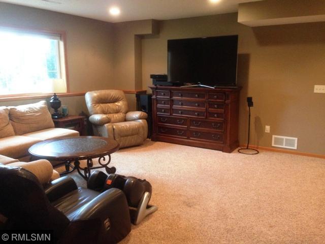 1271 24th St SE, Saint Cloud, MN 56304 photo 8