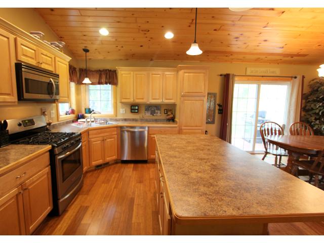 7565 Lone Oak Rd, Brainerd, MN 56401 photo 3