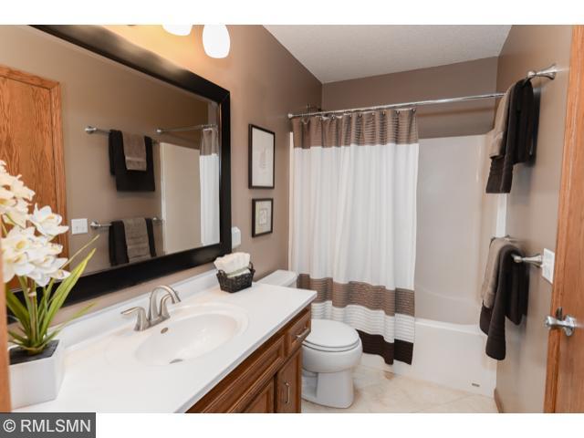 13510 Dan Patch Dr, Savage, MN 55378 photo 8
