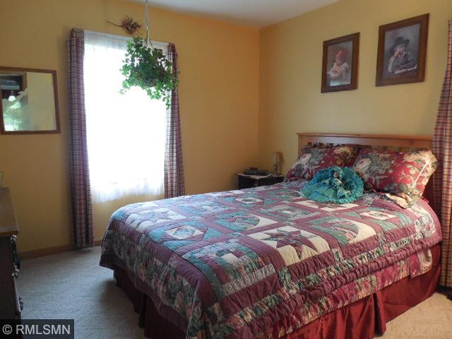612 3rd St E, Litchfield, MN 55355 photo 12