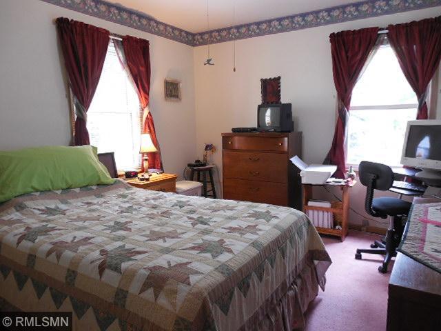 612 3rd St E, Litchfield, MN 55355 photo 13