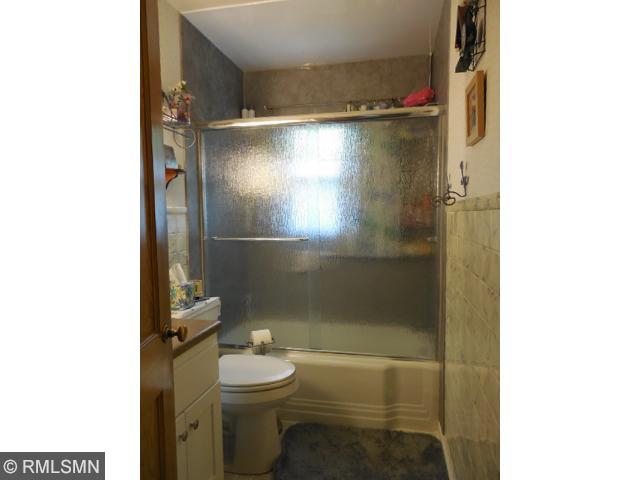 612 3rd St E, Litchfield, MN 55355 photo 11
