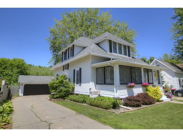112 E 7th St, Red Wing, MN 55066 photo 2