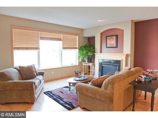 13423 Brick Path, Rosemount, MN 55068 photo 2