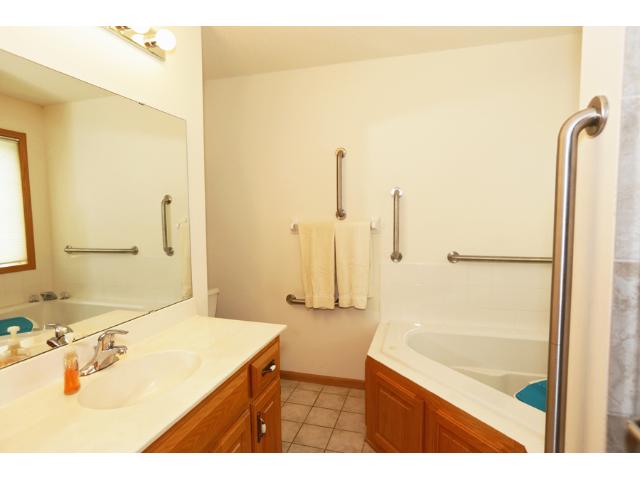 6968 Dupre Rd, Hugo, MN 55038 photo 10