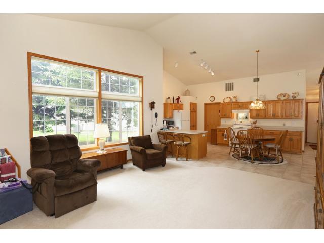 6968 Dupre Rd, Hugo, MN 55038 photo 5