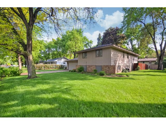1001 Dayton Rd, Champlin, MN 55316 photo 2
