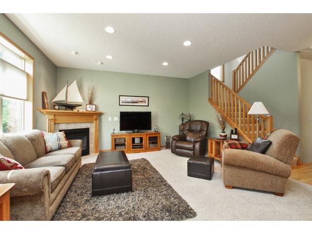 381 Lancaster Ln N, Champlin, MN 55316 photo 2