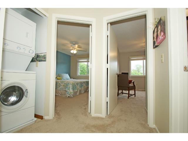 8405 S Pond Trl, Champlin, MN 55316 photo 6