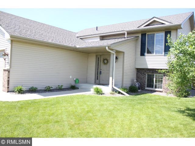 3825 Blueberry Ave S, Saint Cloud, MN 56301 photo 2
