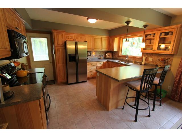 11614 Birchcrest Dr, Brainerd, MN 56401 photo 2