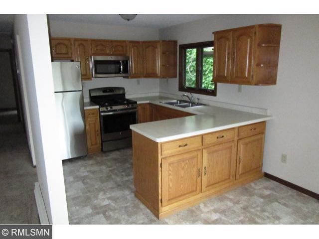 604 Cook Ave E, Saint Paul, MN 55130 photo 6