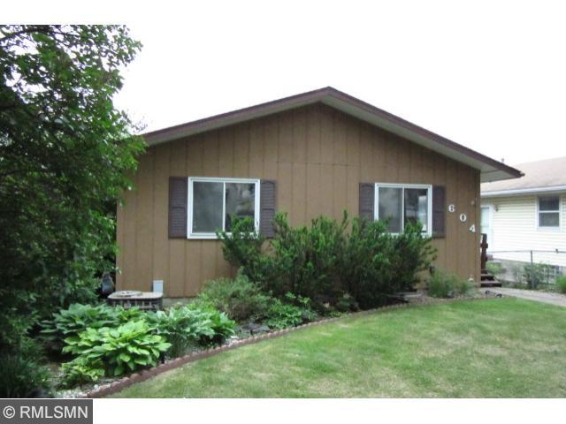 604 Cook Ave E, Saint Paul, MN 55130 photo 1