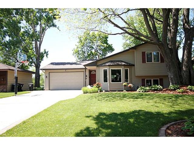 11141 Xylon Ave N, Champlin, MN 55316 photo 1