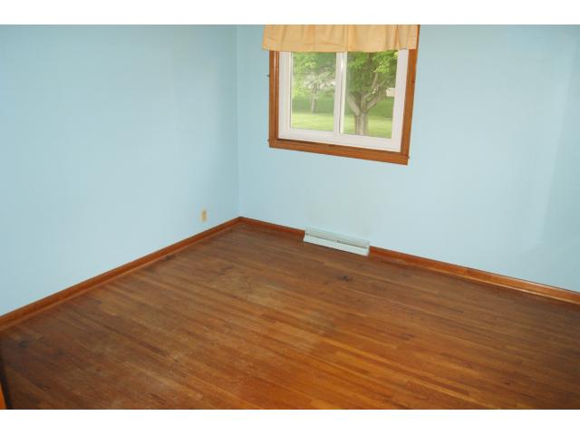 1043 Mitchell Dr, Faribault, MN 55021 photo 6