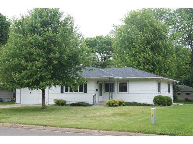 1043 Mitchell Dr, Faribault, MN 55021 photo 1