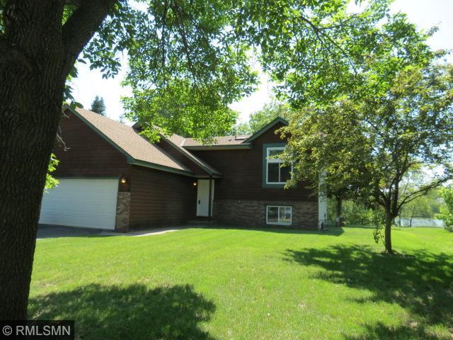 11129 Xylon Ave N, Champlin, MN 55316 photo 2