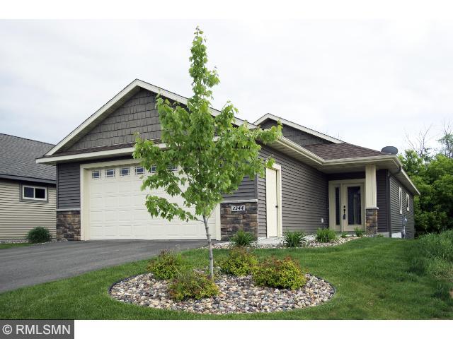 2344 Rangeview Ln, River Falls, WI 54022 photo 1