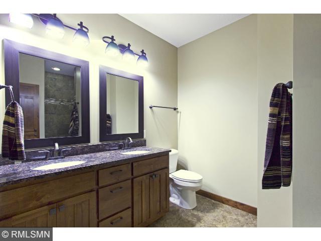 2344 Rangeview Ln, River Falls, WI 54022 photo 9