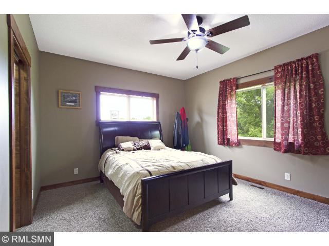 2344 Rangeview Ln, River Falls, WI 54022 photo 8