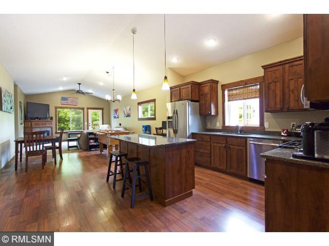 2344 Rangeview Ln, River Falls, WI 54022 photo 3