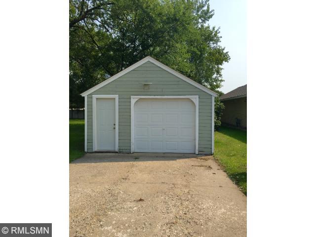 8 10th Ave NE, Saint Cloud, MN 56304 photo 5