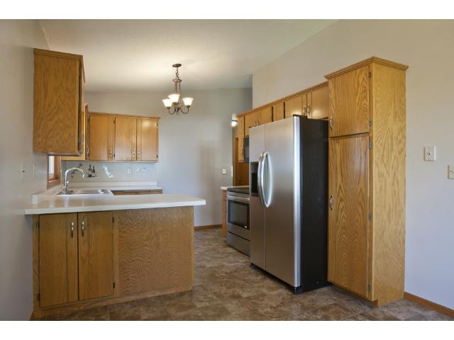 810 18th Ave S, Saint Cloud, MN 56301 photo 5