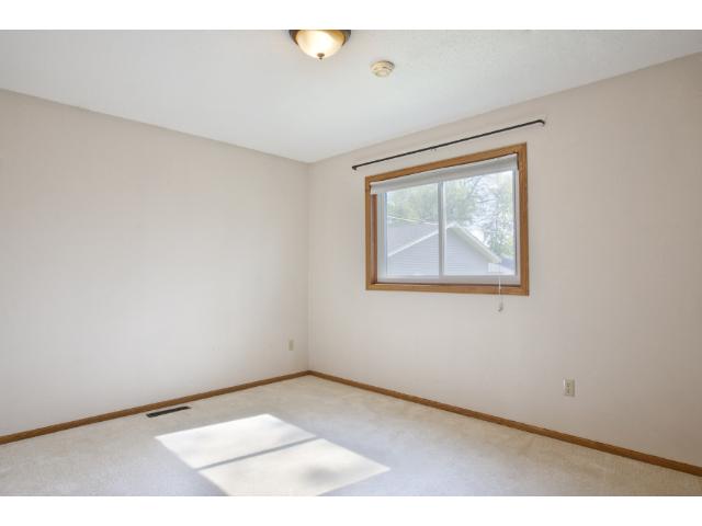 810 18th Ave S, Saint Cloud, MN 56301 photo 11