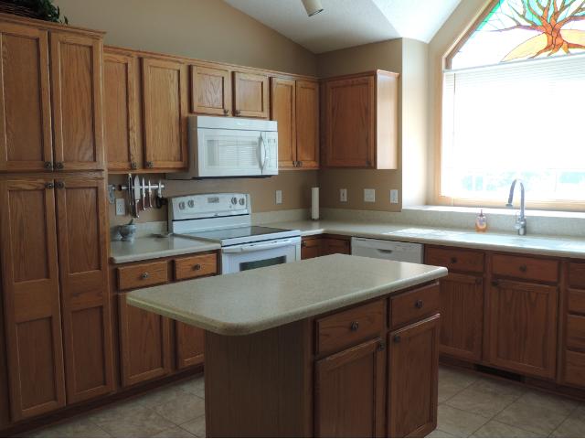 785 Herbert St, Jordan, MN 55352 photo 4