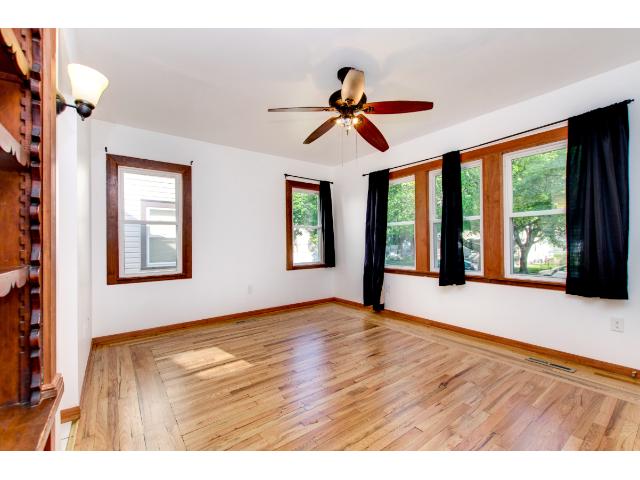 1252 5th St E, Saint Paul, MN 55106 photo 5